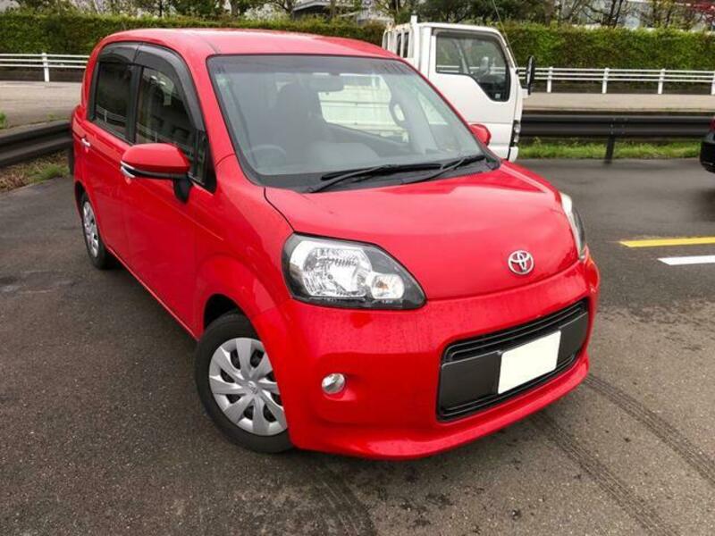 TOYOTA PORTE