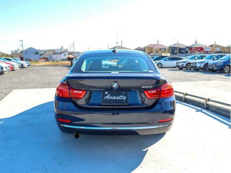 4 SERIES