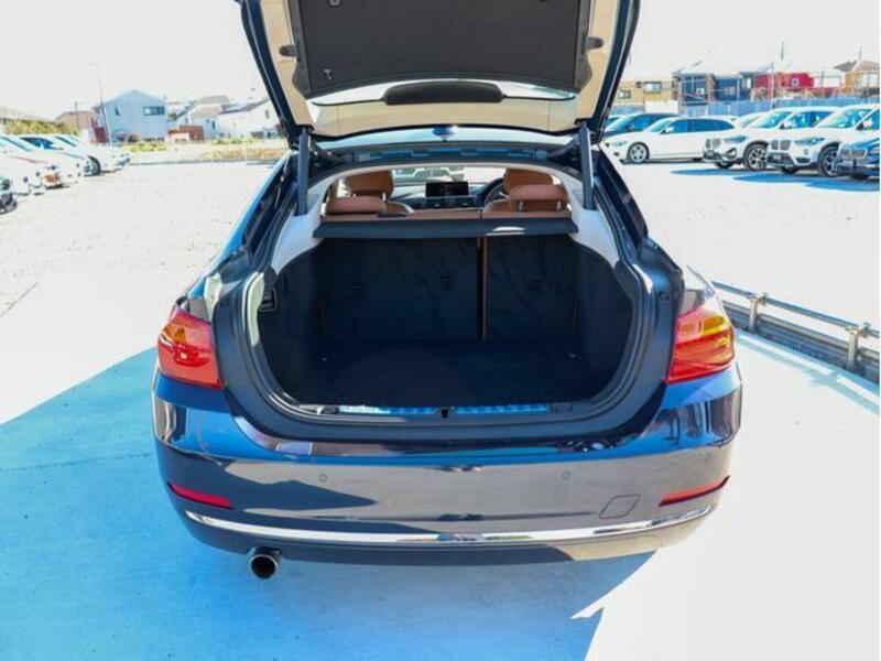 4 SERIES