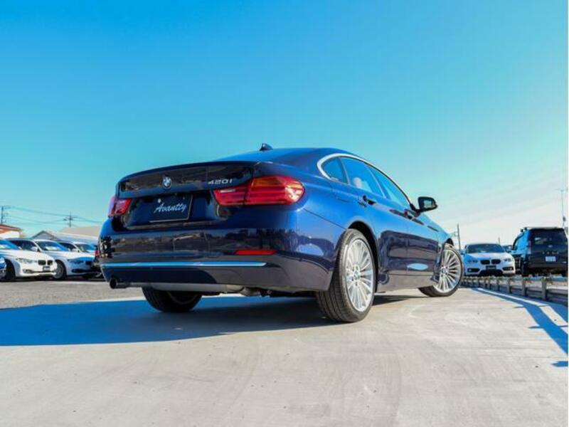 4 SERIES