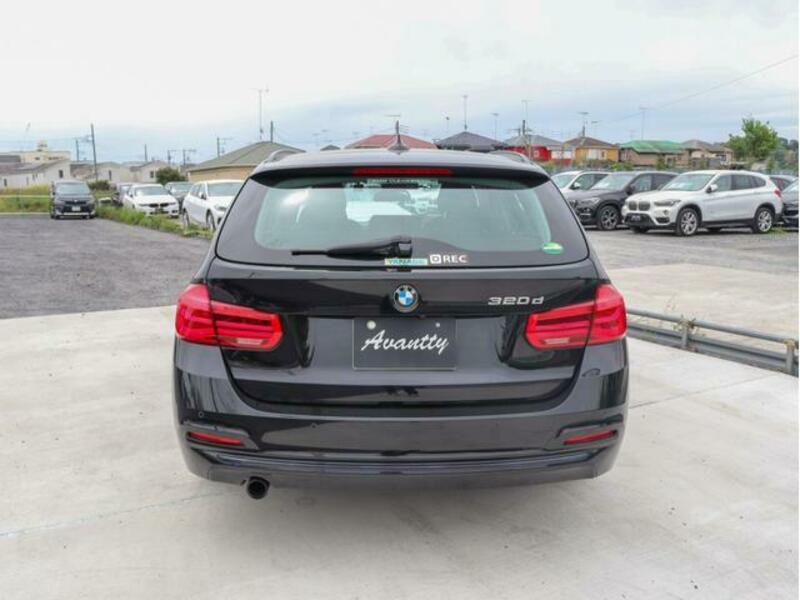 3 SERIES