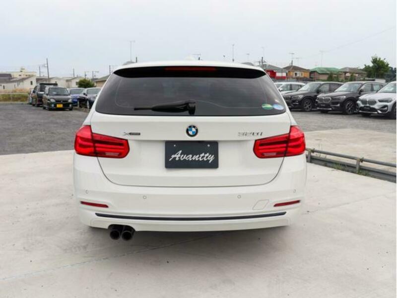 3 SERIES