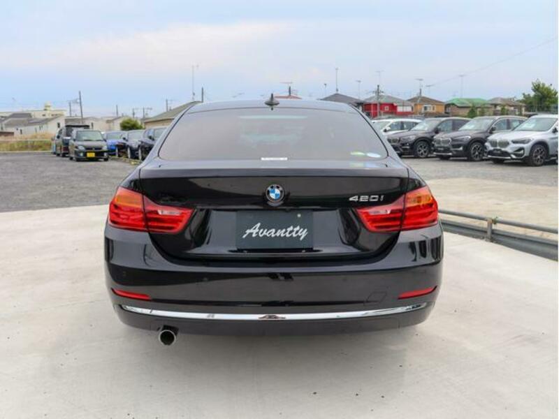 4 SERIES