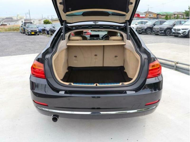 4 SERIES