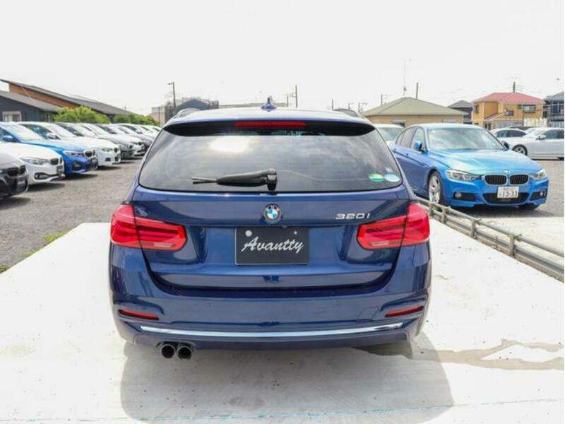 3 SERIES