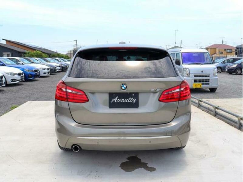 2 SERIES