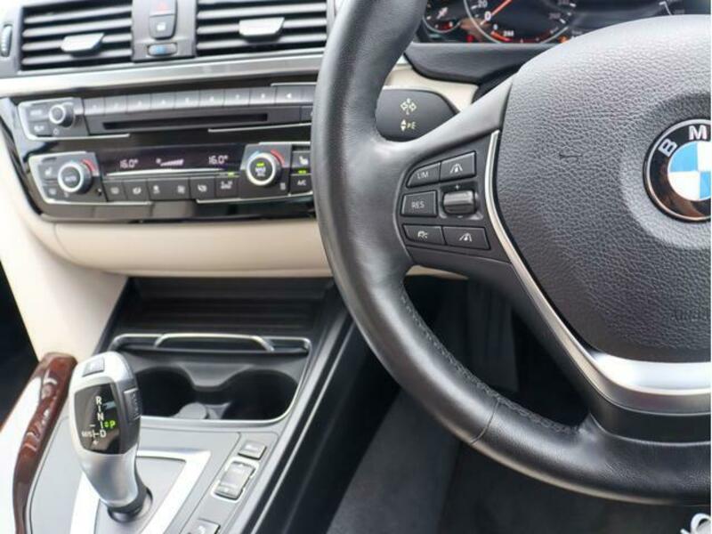 4 SERIES