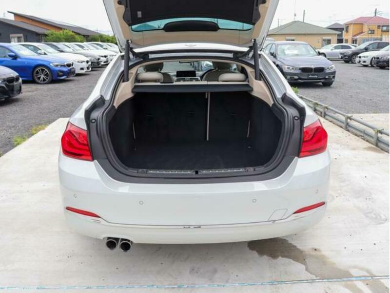 4 SERIES