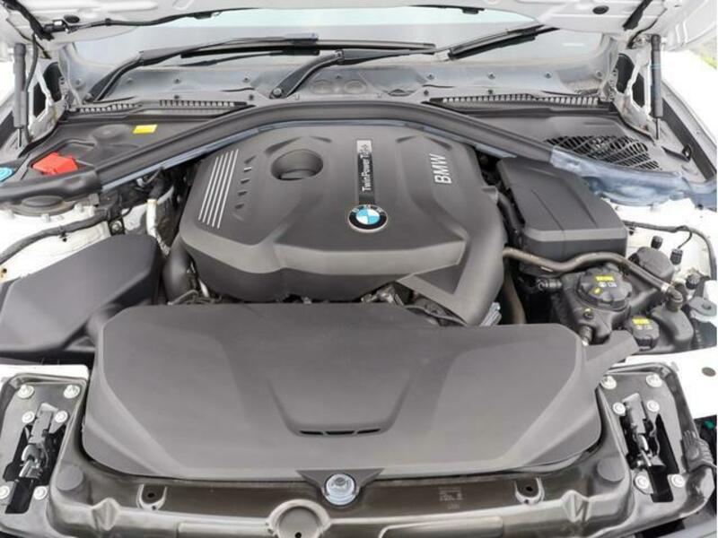 4 SERIES