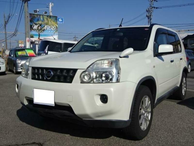 NISSAN X-TRAIL