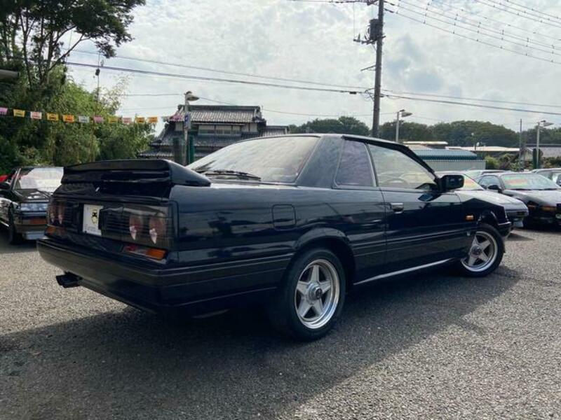 SKYLINE