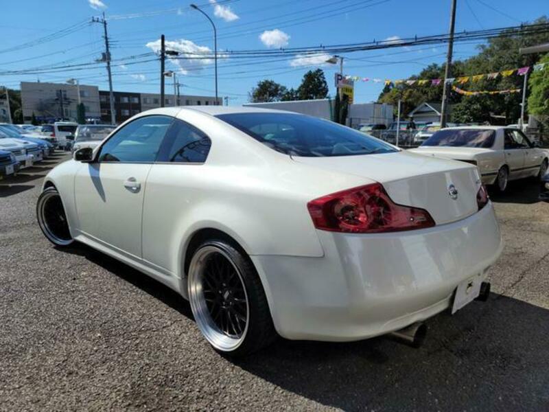 SKYLINE