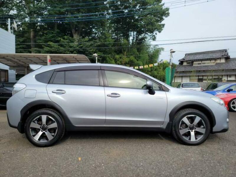 XV HYBRID