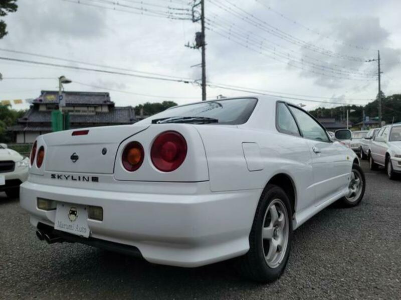 SKYLINE