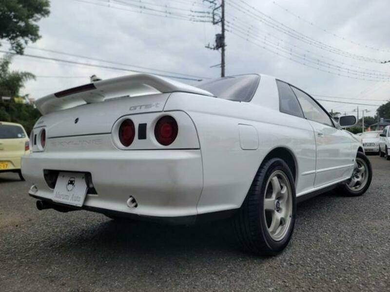 SKYLINE