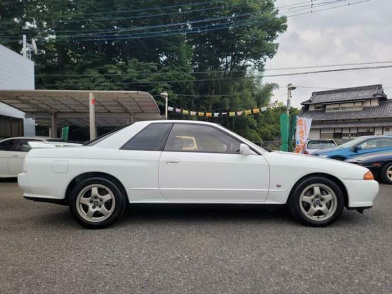 SKYLINE
