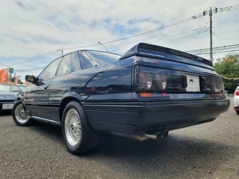 SKYLINE