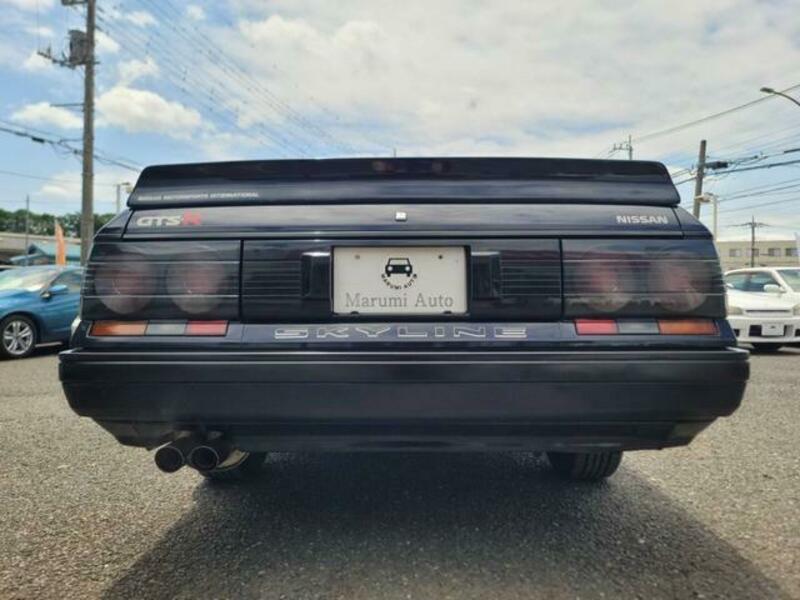 SKYLINE