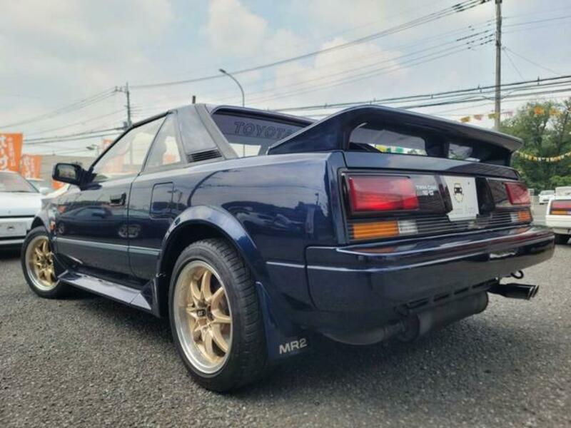 MR2