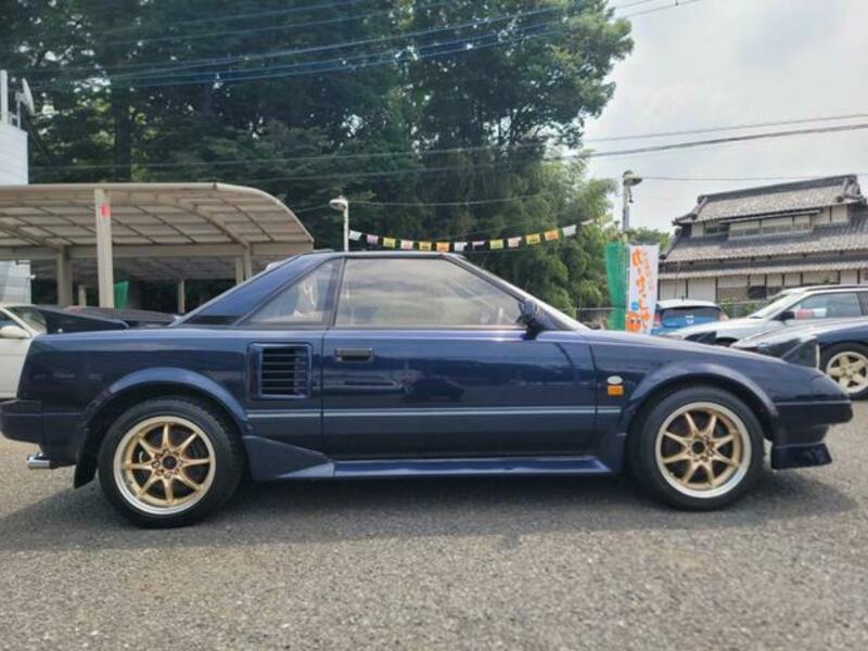 MR2