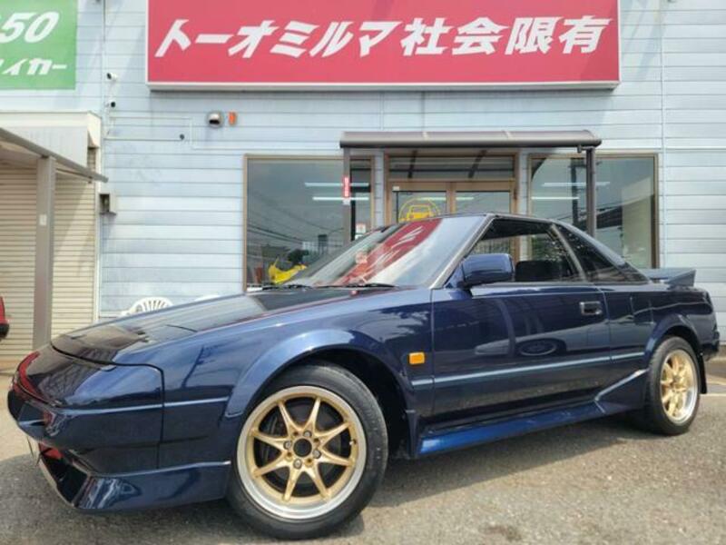 TOYOTA MR2