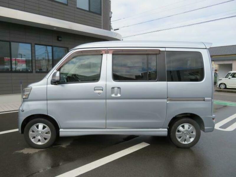 ATRAI WAGON