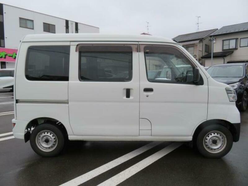 PIXIS VAN