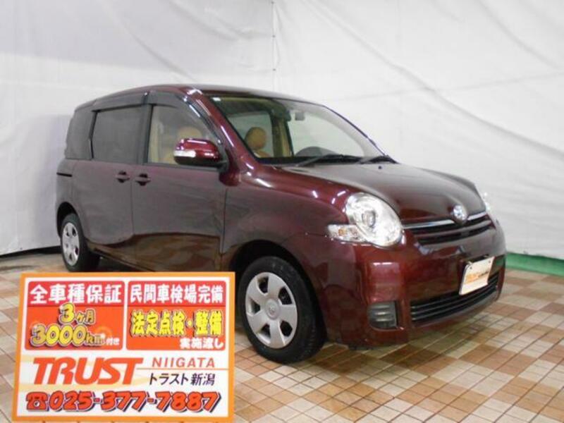 TOYOTA SIENTA