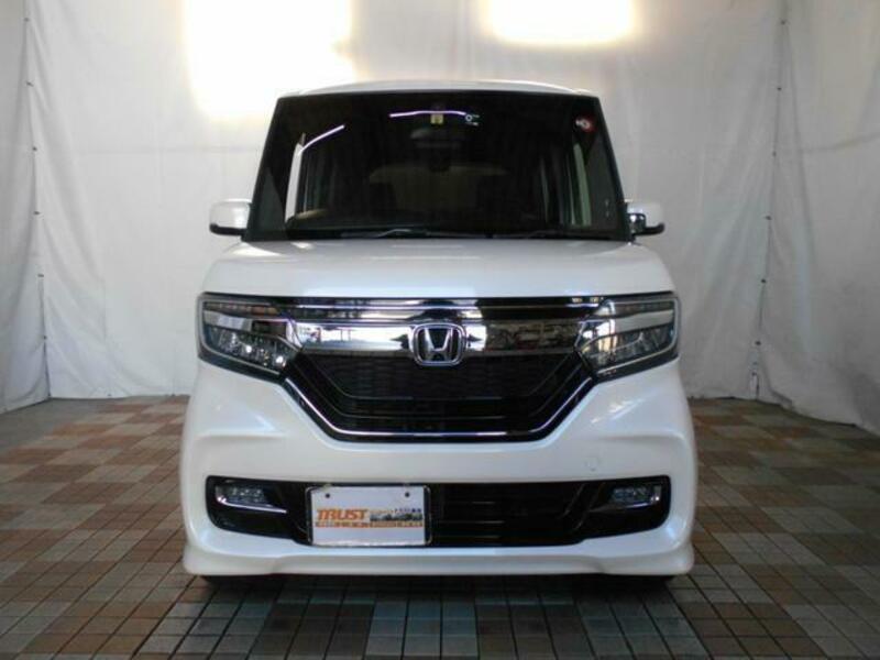N BOX CUSTOM