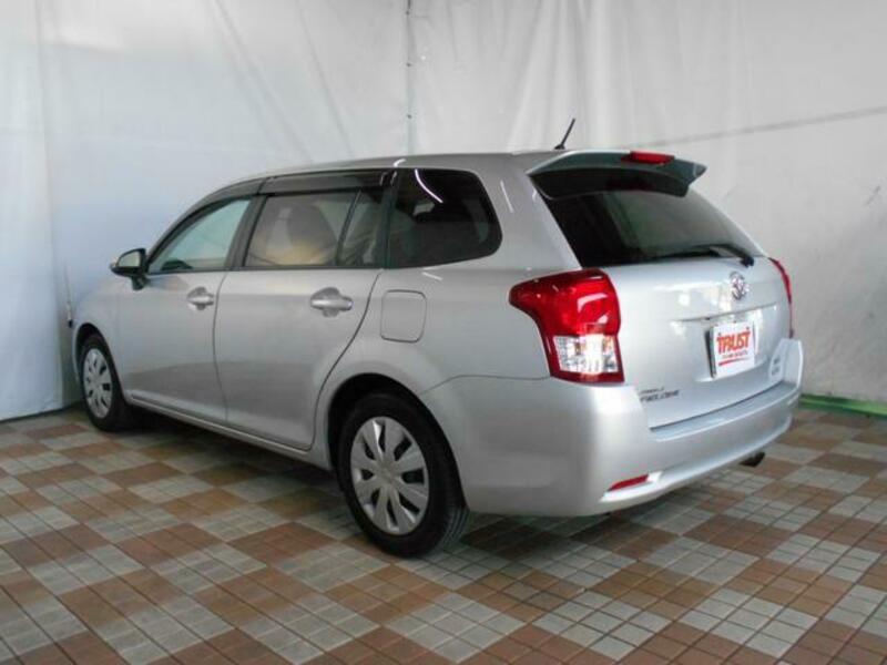COROLLA FIELDER