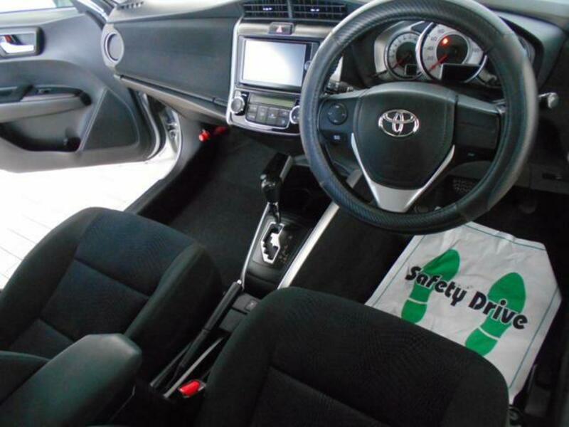 COROLLA FIELDER