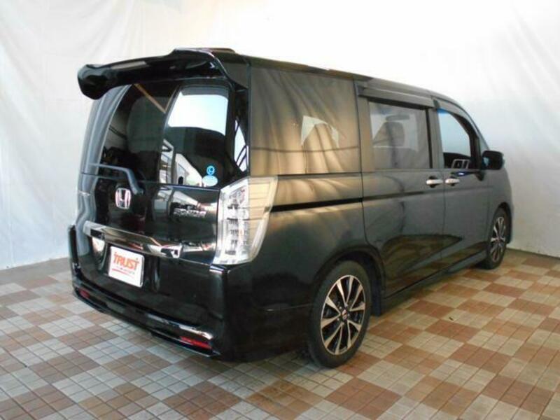 STEPWAGON SPADA