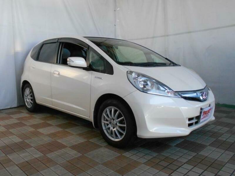 FIT HYBRID
