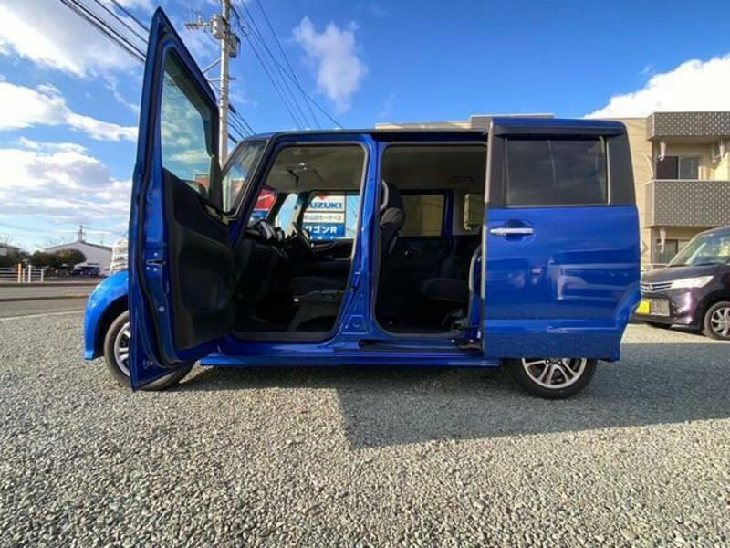 N BOX CUSTOM