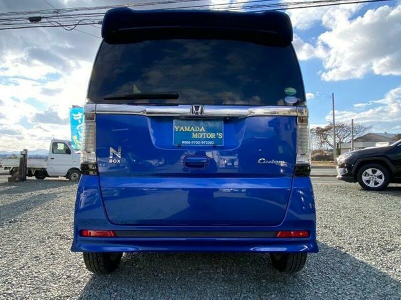N BOX CUSTOM