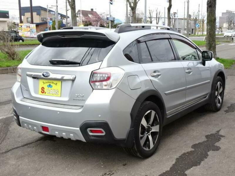 XV HYBRID
