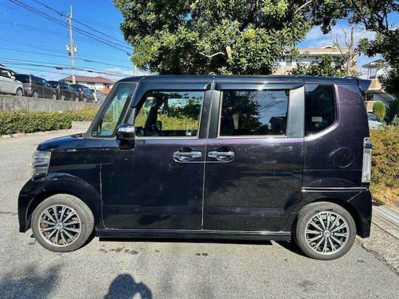 N BOX CUSTOM
