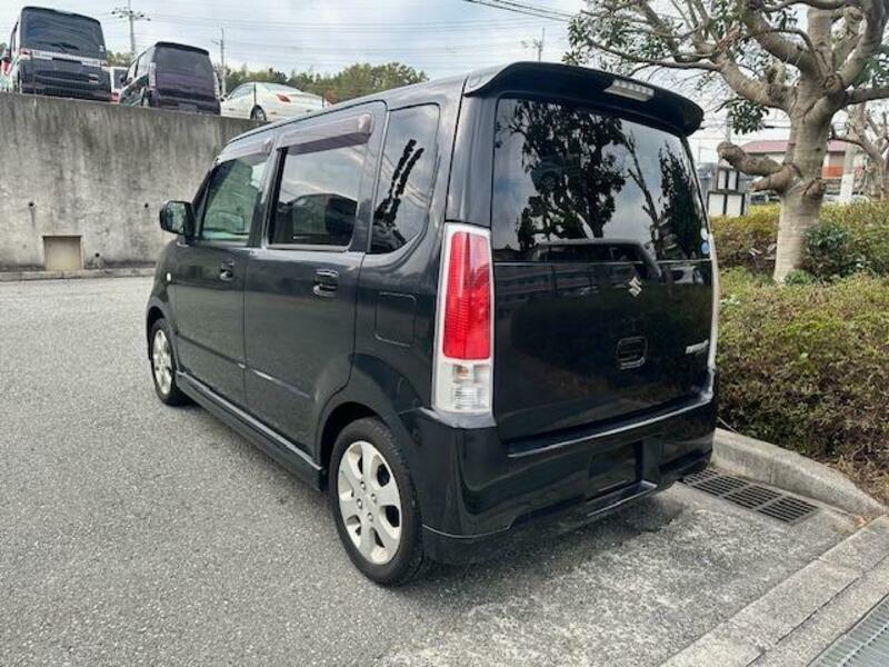 WAGON R