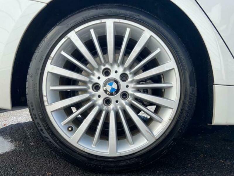 4 SERIES