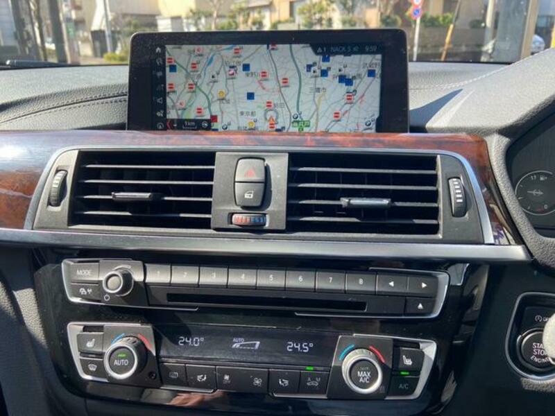 4 SERIES