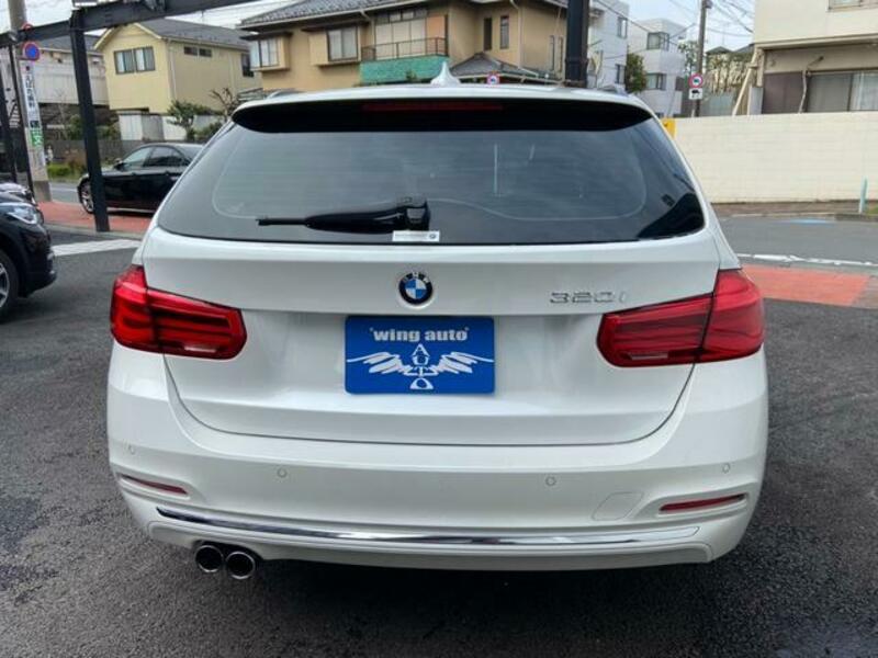 3 SERIES