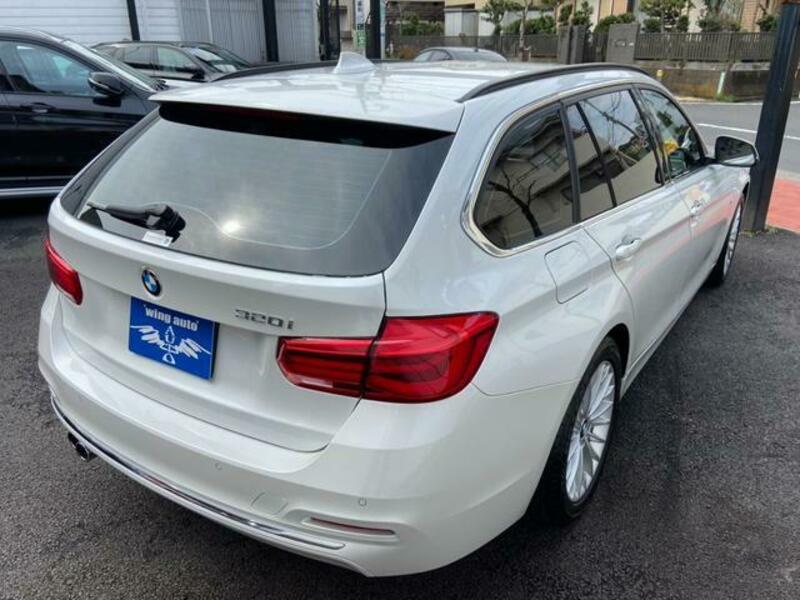 3 SERIES