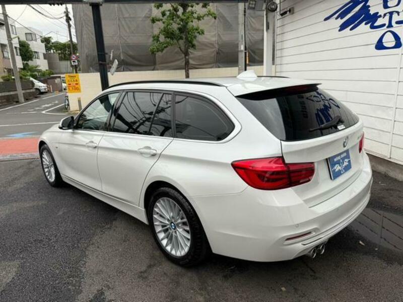 3 SERIES
