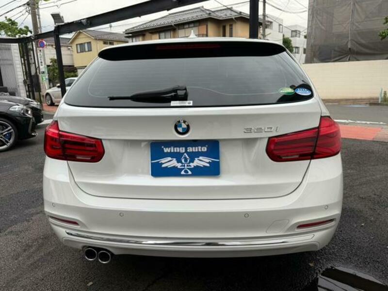 3 SERIES