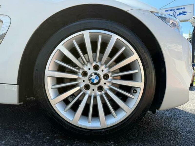 4 SERIES