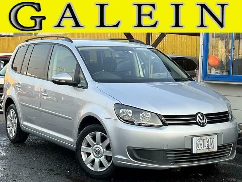 VOLKSWAGEN GOLF TOURAN