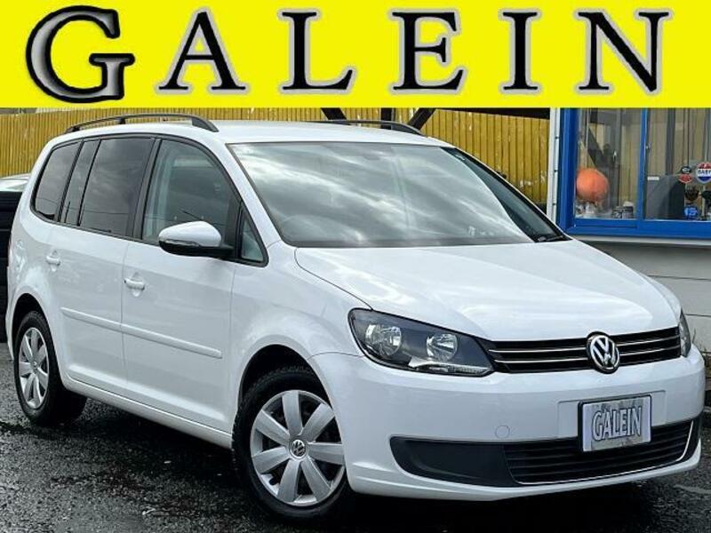 VOLKSWAGEN GOLF TOURAN