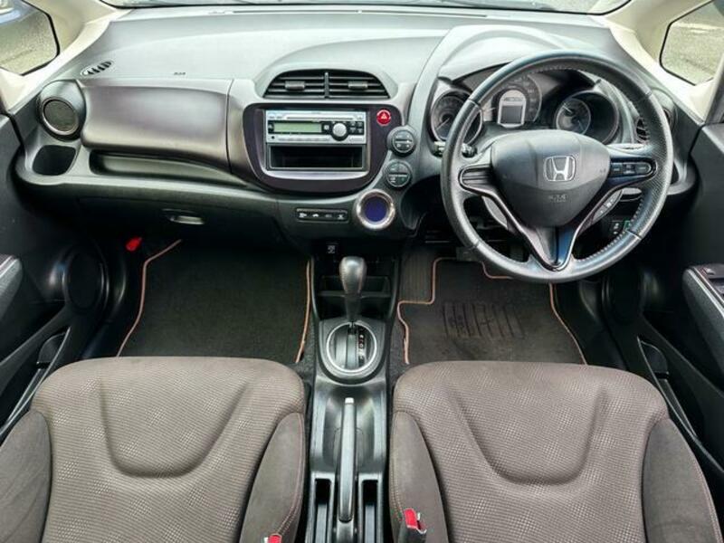 FIT HYBRID