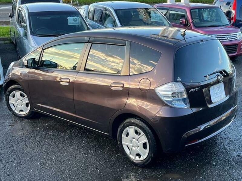 FIT HYBRID