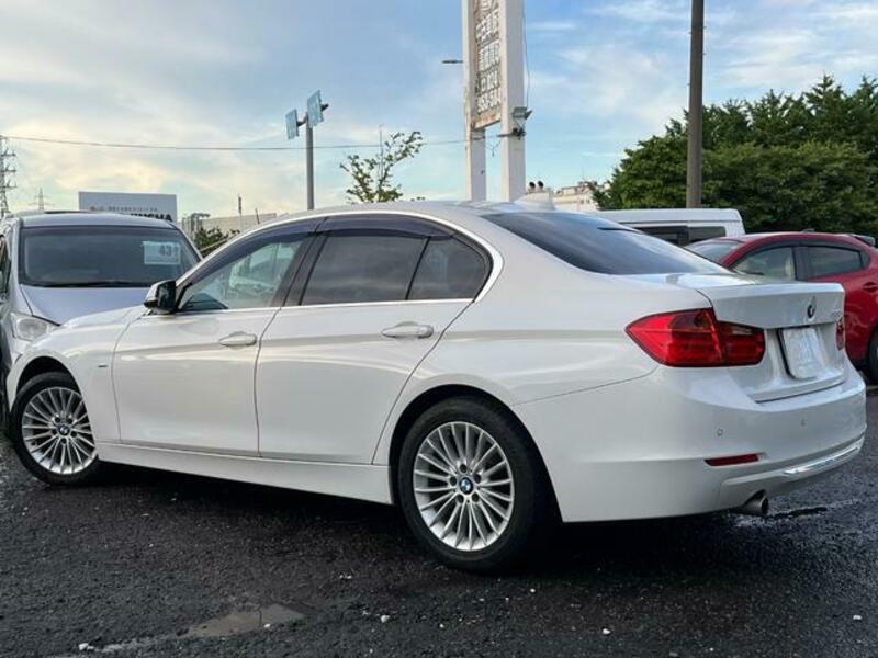 3 SERIES